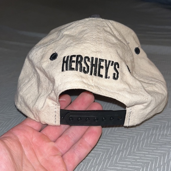 1997 Final Four hat - Picture 2 of 2